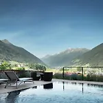 Pure Panoramahotel Erika Superior Szálloda 3*