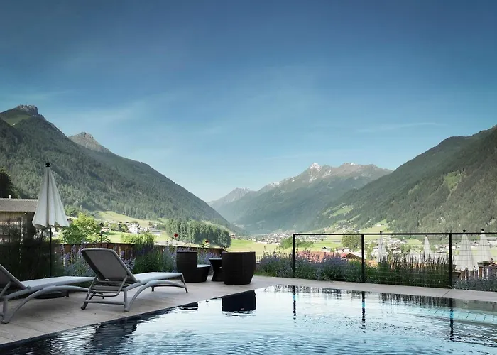 Pure Panoramahotel Erika Superior Otel 3*