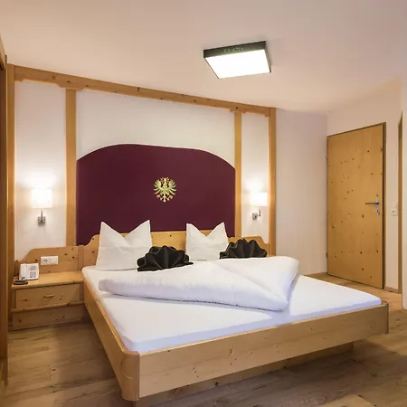 Pure Panoramahotel Erika Superior 3*